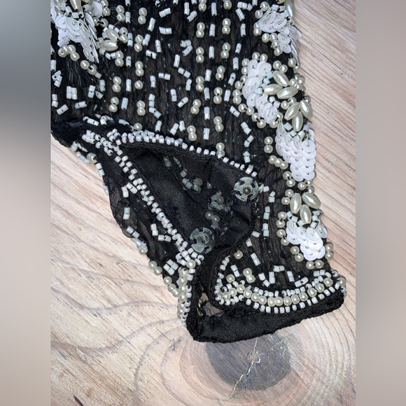 Stunning Laurence Kazar Long Sleeve Beaded Silk Dress - Picture 13 of 16